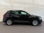 Volkswagen Tiguan 1.4 TSI e-Hybrid PHEV Automaat 245 pk Life SoH 91 % Navigatie Discover Trekhaak Media ACC Camera Trekhaak Digital Cockpit 3-zone Climatronic CarPlay DAB+ LED