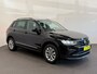 Volkswagen Tiguan 1.4 TSI e-Hybrid PHEV Automaat 245 pk Life SoH 91 % Navigatie Discover Trekhaak Media ACC Camera Trekhaak Digital Cockpit 3-zone Climatronic CarPlay DAB+ LED