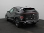 Hyundai Kona 1.6 GDI HEV Premium Sky | Panoramadak | Stoelverkoeling | 360 Camera | Bose Audio | Adaptieve Cruise Control | Climate Control | Light Grey interieur |