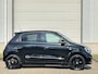 Renault Twingo Z.E. R80 E-Tech Série Limitée Urban Night 22 kWh / SOH 96% / Achteruitrijcamera / Apple Carplay & Android Auto / Navigatie / Climate Control / Parkeersensoren / Lichtmetalen Velgen 16" /