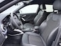 Audi Q2 35 TFSI S Edition | Zwart Optiek | 18" | Stoelverwarming | Camera | Carplay | S-line |