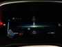 Renault Zoe R135 Intens 52 kWh - SOH 95,38% !!! - ORIGINEEL NEDERLANDSE AUTO - AFNEEMBARE TREKHAAK ( VOOR FIETSEN ) CAMERA - PARKEERSENSOREN VOOR/ ACHTER - VOORSTOELEN VERWARMD - STUUR VERWARMD - 3 FASE - NAVIGATIE - DODEHOEK DETECTIE - ARMSTEUN VOOR