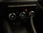 Renault Zoe R135 Intens 52 kWh - SOH 95,38% !!! - ORIGINEEL NEDERLANDSE AUTO - AFNEEMBARE TREKHAAK ( VOOR FIETSEN ) CAMERA - PARKEERSENSOREN VOOR/ ACHTER - VOORSTOELEN VERWARMD - STUUR VERWARMD - 3 FASE - NAVIGATIE - DODEHOEK DETECTIE - ARMSTEUN VOOR