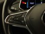 Renault Zoe R135 Intens 52 kWh - SOH 95,38% !!! - ORIGINEEL NEDERLANDSE AUTO - AFNEEMBARE TREKHAAK ( VOOR FIETSEN ) CAMERA - PARKEERSENSOREN VOOR/ ACHTER - VOORSTOELEN VERWARMD - STUUR VERWARMD - 3 FASE - NAVIGATIE - DODEHOEK DETECTIE - ARMSTEUN VOOR