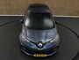 Renault Zoe R135 Intens 52 kWh - SOH 95,38% !!! - ORIGINEEL NEDERLANDSE AUTO - AFNEEMBARE TREKHAAK ( VOOR FIETSEN ) CAMERA - PARKEERSENSOREN VOOR/ ACHTER - VOORSTOELEN VERWARMD - STUUR VERWARMD - 3 FASE - NAVIGATIE - DODEHOEK DETECTIE - ARMSTEUN VOOR