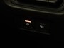 Renault Zoe R135 Intens 52 kWh - SOH 95,38% !!! - ORIGINEEL NEDERLANDSE AUTO - AFNEEMBARE TREKHAAK ( VOOR FIETSEN ) CAMERA - PARKEERSENSOREN VOOR/ ACHTER - VOORSTOELEN VERWARMD - STUUR VERWARMD - 3 FASE - NAVIGATIE - DODEHOEK DETECTIE - ARMSTEUN VOOR