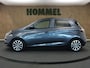 Renault Zoe R135 Intens 52 kWh - SOH 95,38% !!! - ORIGINEEL NEDERLANDSE AUTO - AFNEEMBARE TREKHAAK ( VOOR FIETSEN ) CAMERA - PARKEERSENSOREN VOOR/ ACHTER - VOORSTOELEN VERWARMD - STUUR VERWARMD - 3 FASE - NAVIGATIE - DODEHOEK DETECTIE - ARMSTEUN VOOR