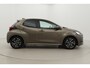 Toyota Yaris 1.5 Hybrid Dynamic | Apple Carplay / Android Auto | Keyless | Adaptive Cruise | Clima | Parkeersensoren achter | Camera | LED | Privacy glas | 16 inch