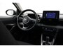 Toyota Yaris 1.5 Hybrid Dynamic | Apple Carplay / Android Auto | Keyless | Adaptive Cruise | Clima | Parkeersensoren achter | Camera | LED | Privacy glas | 16 inch