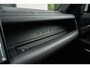 Land Rover Defender 110 P300e Sedona Urban Pano Meridian 22'