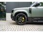 Land Rover Defender 110 P300e Sedona Urban Pano Meridian 22'