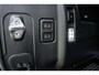 Land Rover Defender 110 P300e Sedona Urban Pano Meridian 22'