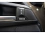 Land Rover Defender 110 P300e Sedona Urban Pano Meridian 22'