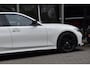BMW 3-Serie 320i High Executive M sport Pano Leder Camera HK