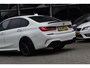 BMW 3-Serie 320i High Executive M sport Pano Leder Camera HK