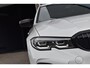 BMW 3-Serie 320i High Executive M sport Pano Leder Camera HK