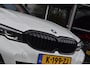 BMW 3-Serie 320i High Executive M sport Pano Leder Camera HK