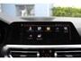 BMW 3-Serie Touring 318i High Executive | Incl. 12 maanden garantie | Trekhaak elektrisch uitklapbaar | Harman/Kardon audio | Apple Carplay/Android Auto | Sport stoelen | DAB | Voorstoelen verwarmd | Elektrische achterklep | Cruise control adaptief |