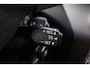 Toyota RAV4 2.0 VVTi Executive | Navigatie | Stoelverwarming | Cruise Control | Clima | Parkeersensoren voor/achter | Treeplanken | 17 inch | DVD speler