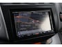 Toyota RAV4 2.0 VVTi Executive | Navigatie | Stoelverwarming | Cruise Control | Clima | Parkeersensoren voor/achter | Treeplanken | 17 inch | DVD speler