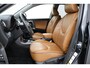 Toyota RAV4 2.0 VVTi Executive | Navigatie | Stoelverwarming | Cruise Control | Clima | Parkeersensoren voor/achter | Treeplanken | 17 inch | DVD speler