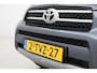 Toyota RAV4 2.0 VVTi Executive | Navigatie | Stoelverwarming | Cruise Control | Clima | Parkeersensoren voor/achter | Treeplanken | 17 inch | DVD speler