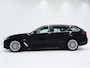 BMW 5-Serie Touring 530e xDrive | LED Grille |  Leder | Camera | Adaptive Cruise | Sfeerlicht | Dodehoek | Carplay