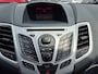 Ford Fiesta BWJ 2012 | 1.25 82PK Trend LEES TEKST | AIRCO | LICHTMETAAL | SPOILER | STUURBEKR |