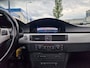 BMW 3-Serie Touring 320i PANO CARPLAY NAVI PSENSOR CRUISE 2 X SLEUTELS