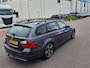 BMW 3-Serie Touring 320i PANO CARPLAY NAVI PSENSOR CRUISE 2 X SLEUTELS