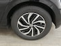 Volkswagen Polo 1.0 TSI 95pk Life Business | Stoelverwarming | ACC | PDC V+A | Navigatie | Apple CarPlay | 15" All Season banden