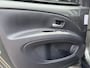 Toyota Aygo X 1.0 VVT-i MT Envy | Sensoren V + A | Stoelverwarming | Apple car
