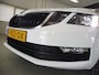 Skoda Octavia Combi 1.5 TSI Greentech Business Edition Trekhaak | Navi | LED | Leer/stof | LMV 17" | NL auto | 1e eig.