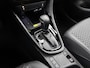 Toyota Yaris 1.5 Hybrid 130 Executive | BTW Voertuig | Sensoren V+A | Stoel + stuurverwarming | dodehoekdetectie | Apple CarPlay/Android Auto | Cruise control Adaptive | Draadloze telefoonlader | Onderweg-naar-dealer