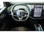Volvo EX30 Twin Motor Performance Ultra 69 kWh | Panoramadak | Stoelverwarming | Harman Kardon Premium Audio | Stoelverwarming | Stuurwielverwarming | 360° Parkeercamera | Parkeersensoren voor + achter | Google infotainment
