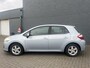 Toyota Auris 1.8 Full Hybrid Aspiration / Cruise-Control / Airco-ecc / Lm velgen / Apk 11-2026