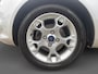 Ford Fiesta 1.25 Champion | Parkeersensoren | Voorruitverwarming | Climate control | Cruise Control | 12 maanden garantie! |