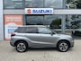 Suzuki Vitara 1.5 Hybrid Style Automaat | Panoramadak | Afneembare Trekhaak | Parkeersensoren Voor & Achter |
