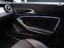 Mercedes-Benz CLA Shooting Brake 180 Sport (NAVI,PDC,CLIMATE,CRUISE,SFEER VERLICHTING,LED,GETINT,SPORTSTOELEN,LM VELGEN)