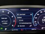 Volkswagen T-Roc 1.5 TSI 2x R-Line / AUTOMAAT/ ACC/ PARK.SENSOR.V+A/ CAMERA/ STUUR+STOELVERWARM./ DODEHOEK/ APP-CONNECT/ KEYLESS/ RIJ-MODI/ DIGITAL DASH/ NAVI/ DAB/ CLIMA/ IQ.LIGHT/ 19'' LMV