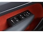 Volvo XC40 1.5 T5 Recharge Inscription | Panoramadak | Trehkaak | Harman/Kardon | Stoel+Stuurverwarming | BLIS | Memory | 21 Inch