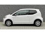 Volkswagen Up! 1.0 White up! 60PK/NAVI/AIRCO/STOELVERWARMING