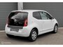 Volkswagen Up! 1.0 White up! 60PK/NAVI/AIRCO/STOELVERWARMING