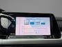 Volkswagen Golf 1.0 eTSI 110pk DSG Life Business · Camera · Apple/Android Car Play · ACC · Sfeerverlichting · Navigatie · Verkeersbord Detectie · Garantie t/m 05-02-2028 of 100.000km