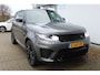 Land Rover Range Rover Sport 5.0 V8 Supercharged SVR | 551PK | Panorama dak | Carbon interieur | Luchtvering | Meridian Audio| F1 flippers | Elektr. trekhaak | Alcantara hemel zwart | Elektrisch verstelbare stoelen met memory | Schaalstoelen + verwarming en ventilatie | Uitlaat klepsysteem | Keyless GO | Standkachel | Stuurverwarming | Achterbank verwarmd | Dodehoekdetectie | Apple carplay |