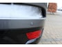 Land Rover Range Rover Sport 5.0 V8 Supercharged SVR | 551PK | Panorama dak | Carbon interieur | Luchtvering | Meridian Audio| F1 flippers | Elektr. trekhaak | Alcantara hemel zwart | Elektrisch verstelbare stoelen met memory | Schaalstoelen + verwarming en ventilatie | Uitlaat klepsysteem | Keyless GO | Standkachel | Stuurverwarming | Achterbank verwarmd | Dodehoekdetectie | Apple carplay |