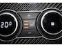 Land Rover Range Rover Sport 5.0 V8 Supercharged SVR | 551PK | Panorama dak | Carbon interieur | Luchtvering | Meridian Audio| F1 flippers | Elektr. trekhaak | Alcantara hemel zwart | Elektrisch verstelbare stoelen met memory | Schaalstoelen + verwarming en ventilatie | Uitlaat klepsysteem | Keyless GO | Standkachel | Stuurverwarming | Achterbank verwarmd | Dodehoekdetectie | Apple carplay |