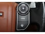 Land Rover Range Rover Sport 5.0 V8 Supercharged SVR | 551PK | Panorama dak | Carbon interieur | Luchtvering | Meridian Audio| F1 flippers | Elektr. trekhaak | Alcantara hemel zwart | Elektrisch verstelbare stoelen met memory | Schaalstoelen + verwarming en ventilatie | Uitlaat klepsysteem | Keyless GO | Standkachel | Stuurverwarming | Achterbank verwarmd | Dodehoekdetectie | Apple carplay |