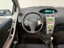 Toyota Yaris 1.3 VVTi Terra Keyles go keyles start Clima