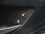Mercedes-Benz Vito 116 CDI Aut. | Lang L2 | Select | MODEL 2025 | Dodehoekassistent | LED koplampen | Cruise Control | Parkeercamera | Navigatie | DAB Radio | Verwarmd Stuurwiel | Lane-Assist | 3-zits | Achterdeuren | Alpine Grijs